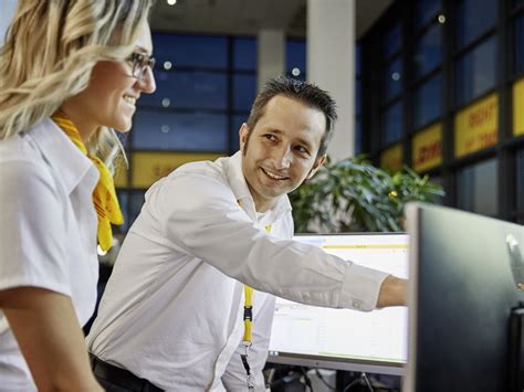 dhl italia tracking|Settore farmaceutico .